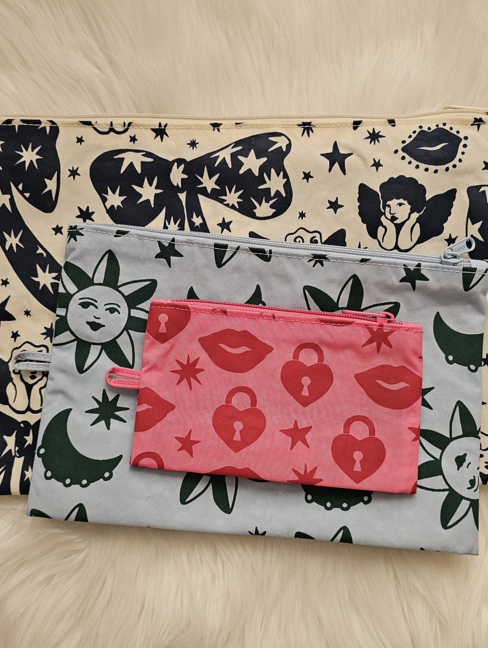 NWOT BAGGU Go Pouch Set Charms - Picture 4 of 4